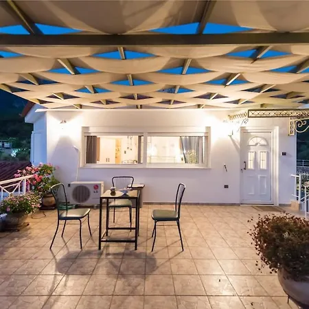 Needa's - Eros Loft With Infinity Pool Apartamento