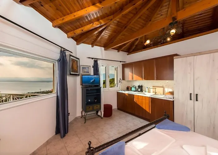 Lejlighed Needa's - Eros Loft With Infinity Pool Kalamata