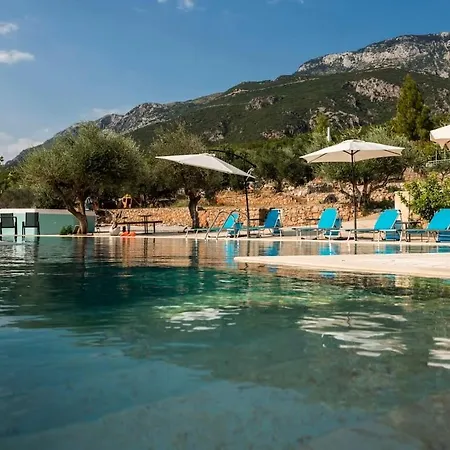Apartment Needa's - Eros Loft With Infinity Pool