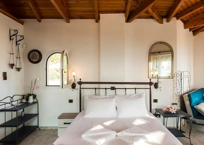 Needa's - Eros Loft With Infinity Pool *